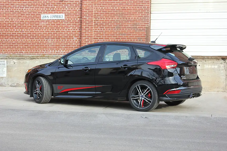 2015-2017 Ford Focus Blade ST Graphic Kit - Image 2