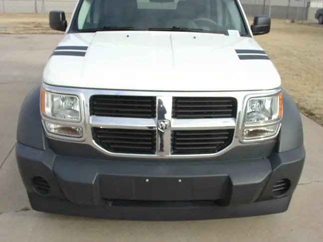 Dodge Nitro Double Bar Graphic Kit - Image 2
